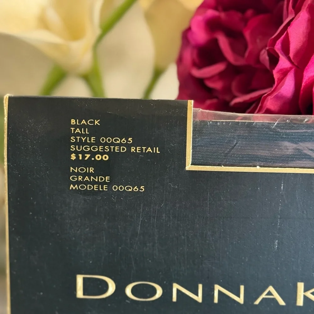 Vintage Donna Karan New York Essential Toner pantyhose‎ in black, tall size.